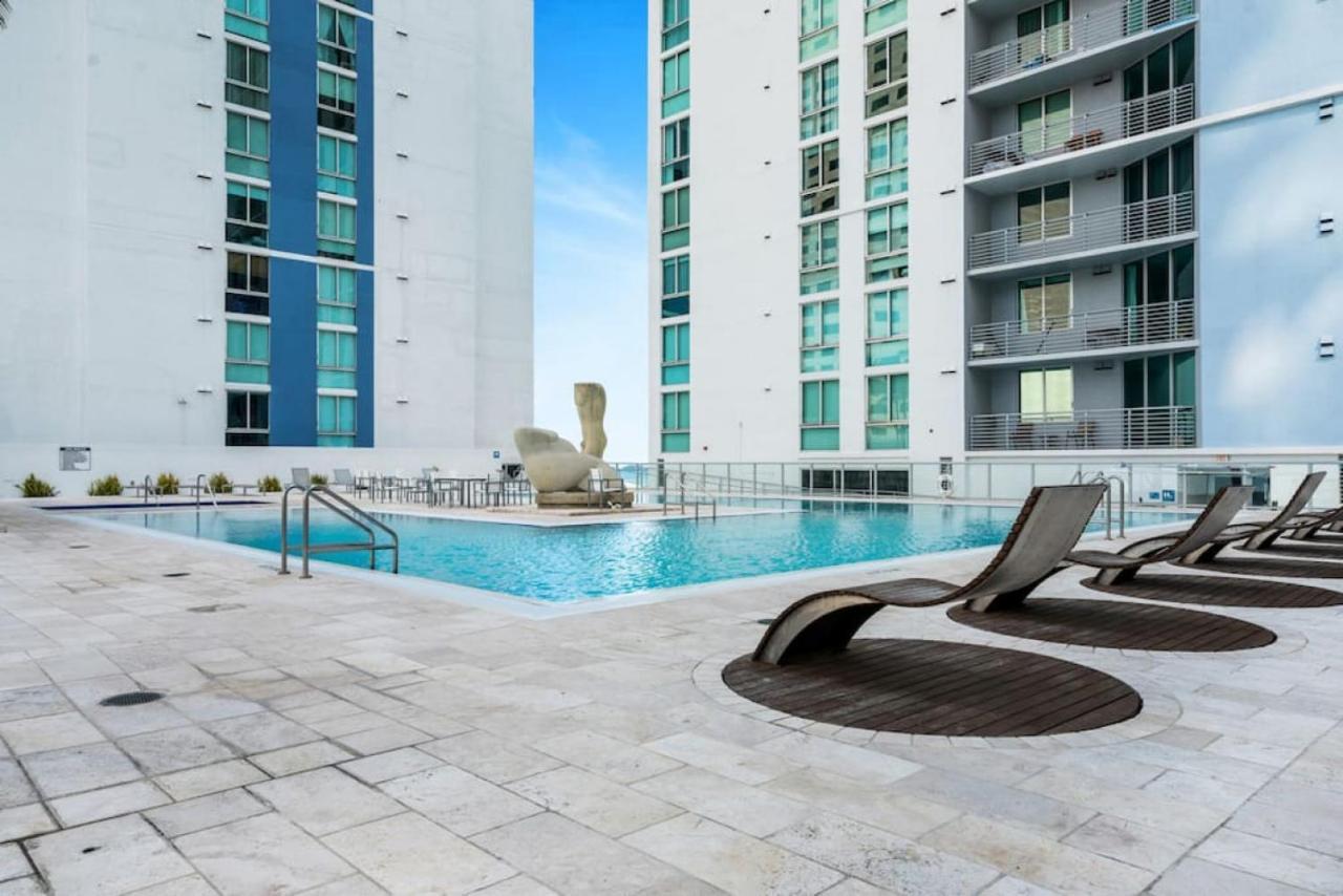 1Br Suite With High End Amenities,King Bed And Wfh Setup Miami Luaran gambar